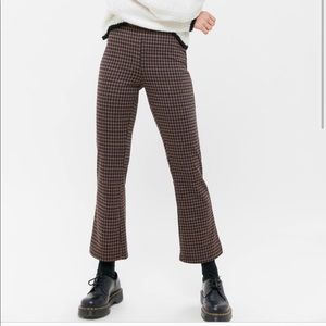 UO Kick Flare Patterned Pant